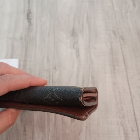 LOUIS VUITTON Monogram Porte Monnaie Billets Tresor Wallet - Picture 8 of 16